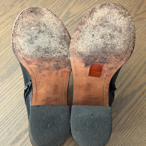 Givenchy Paris Booties Size 9 Black Leather Chains - Picture 12 of 13